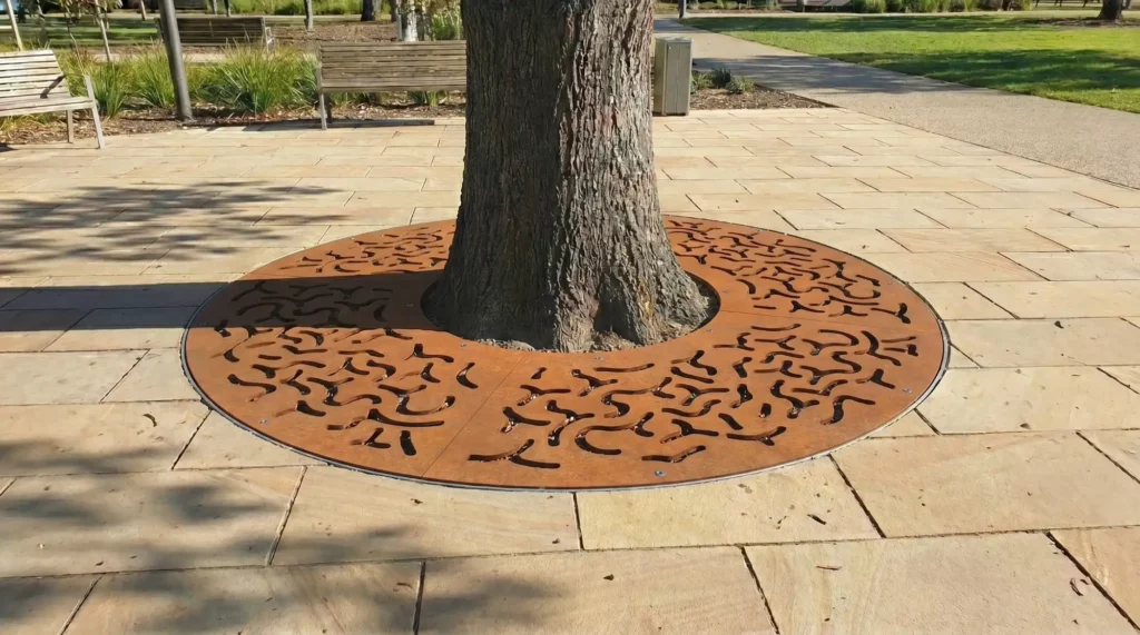 tree grating and protection