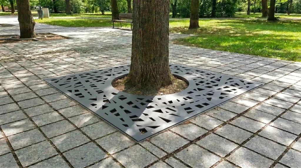 tree grating and protection